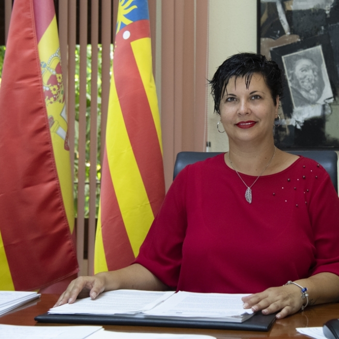 La Diputación ofrece 145 becas de estudio para impulsar la formación universitaria de la gente mayor en Castellón