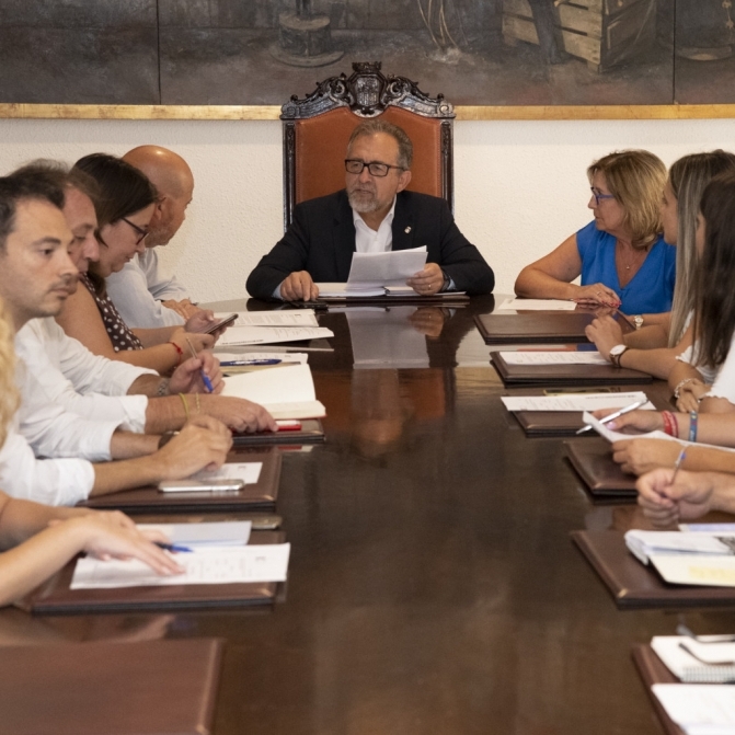 La Diputación reforzará la red de oficinas de asesoramiento sobre reclamaciones hipotecarias