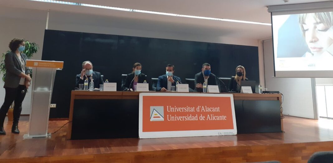 Campos resalta el trabajo de la Ruta del Vino de Alicante como ejemplo de la 'sostenibilidad social, económica, medioambiental y territorial'