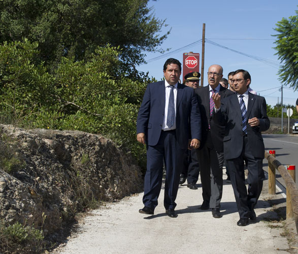 Diputación y Ayuntamiento de Almassora abren la nueva vía verde para facilitar el uso lúdico de la ruta entre Santa Quitèria y la playa