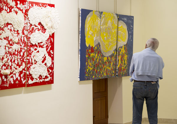 El Centro Cultural Las Aulas acoge hasta el próximo 24 de mayo la exposición colectiva de Cristóbal Saborit y Diego Castan, ‘COR’