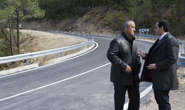 La Diputación aprueba más de cinco millones de euros para al mantenimiento y mejora de la red provincial de carreteras