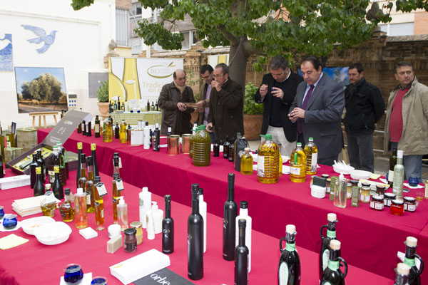 La Diputación destina 170.000 euros a ayudar a los ayuntamientos a organizar las ferias para promocionar productos agroalimentarios
