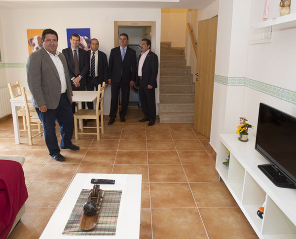 Moliner pone en marcha seis nuevas viviendas turísticas en Caudiel para dotar a los vecinos de mayores oportunidades económicas   
