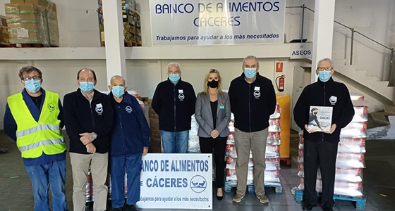 Mercadona dona más de 6.400 kilos de alimentos de primera necesidad al Banco de Alimentos de Cáceres