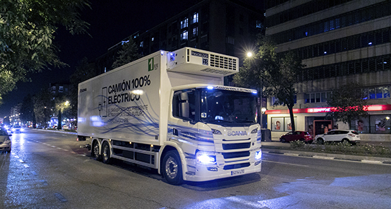 Mercadona inicia una prueba con un nuevo camión 100% eléctrico y libre de emisiones GEI, PM y NOx