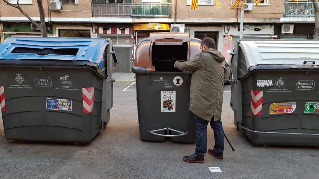 L'Ajuntament finalitza la implantació del contenidor marró de matèria orgànica en tota la ciutat