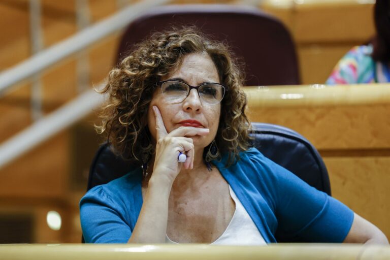 Hacienda anuncia un «impuesto de solidaridad» para las fortunas de más de 3 millones de euros