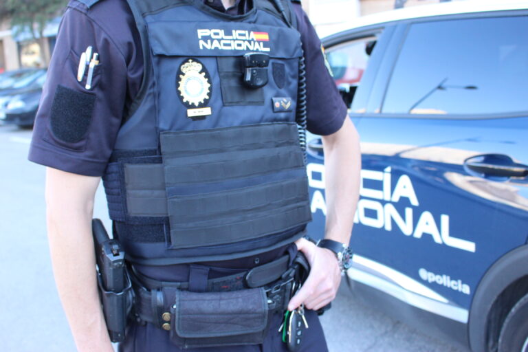 Detenido un hombre de 33 años en Valencia por denunciar el robo de su vehículo y venderlo