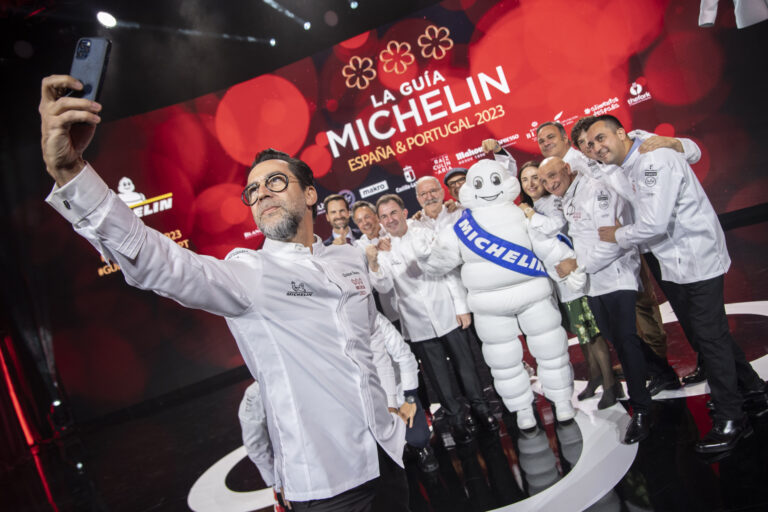 Quique Dacosta acumula 7 estrellas Michelin tras obtener la segunda para Deessa